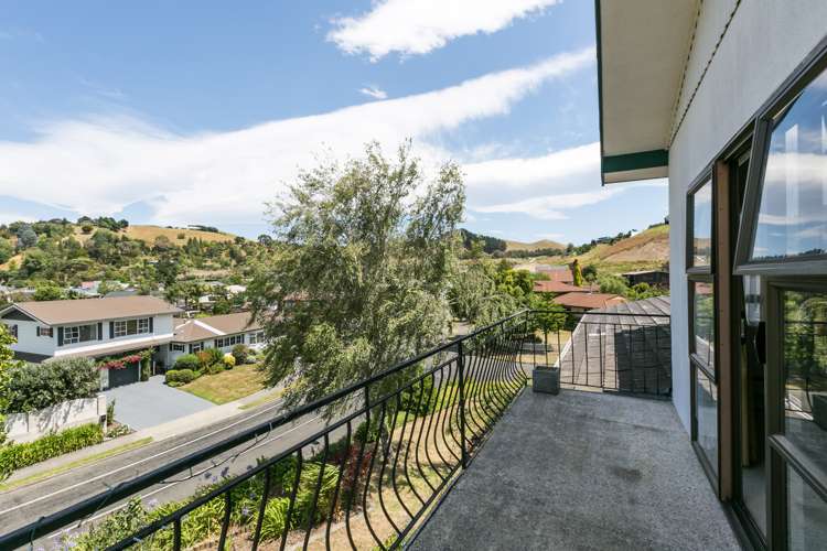 2 Ewan Place Taradale_16