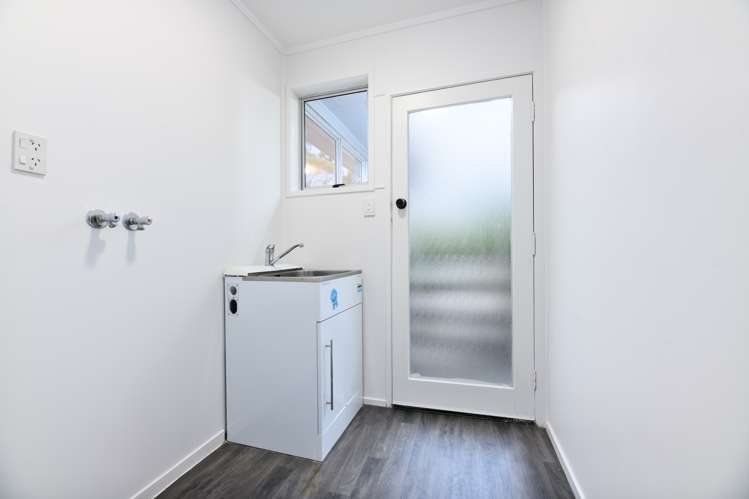 31 Universal Drive Henderson_17