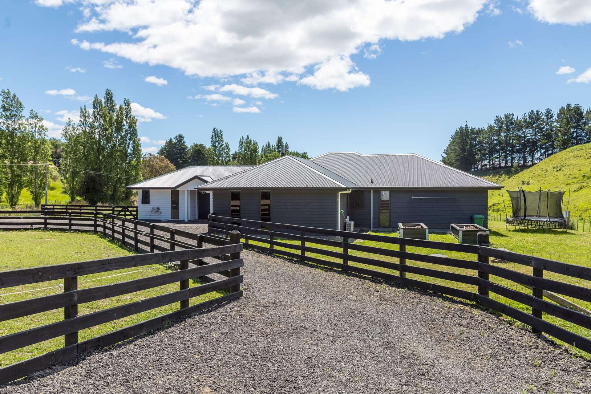263 Millars Road Carterton_0
