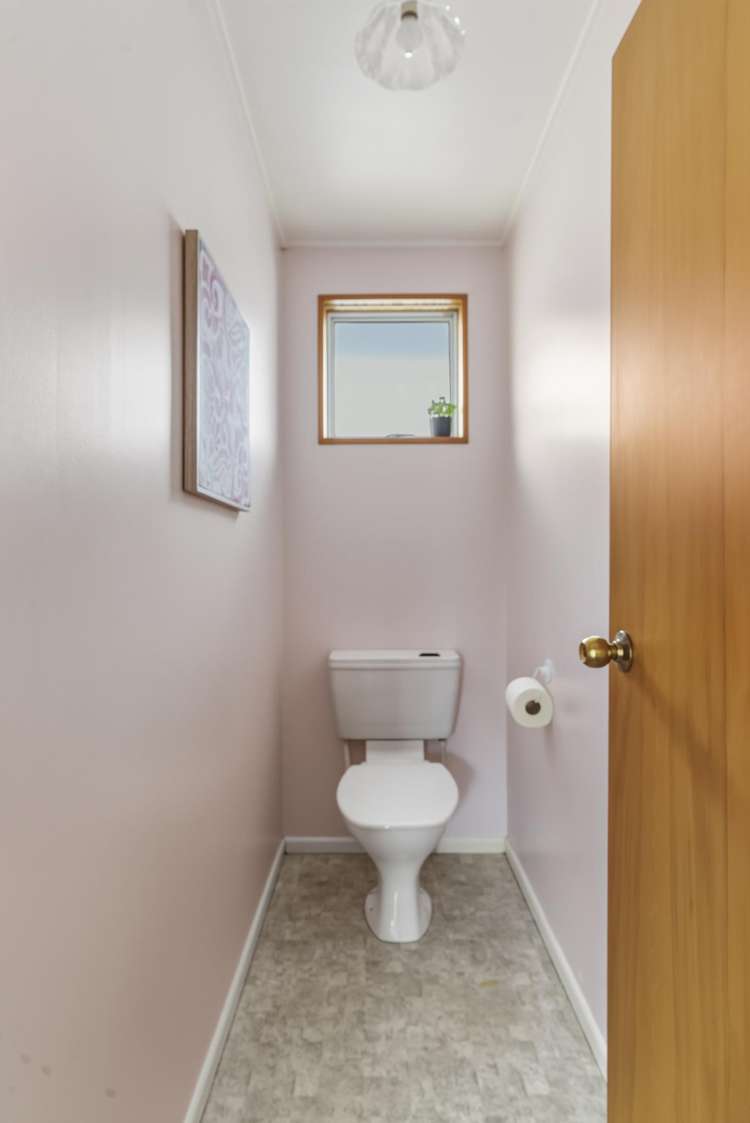 76 and 76A Bay View Road South Dunedin_21