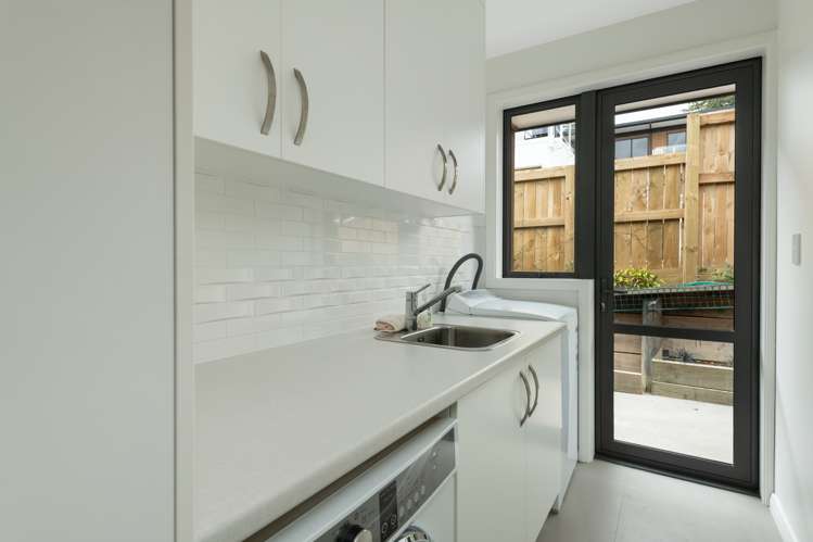 100 Condor Drive Pyes Pa_18