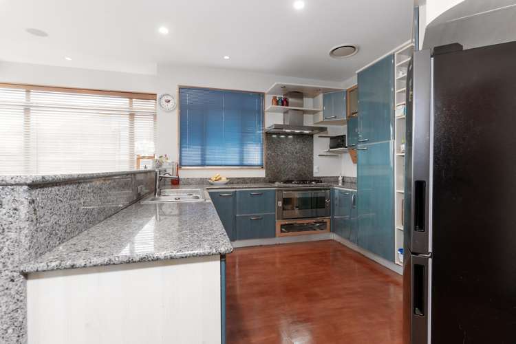 52 Penguin Drive Murrays Bay_11