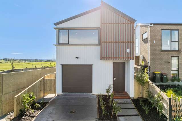 Modern, Stylish & Spacious – CCC Issued!