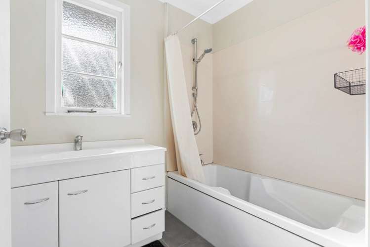 232 Shirley Road Papatoetoe_14