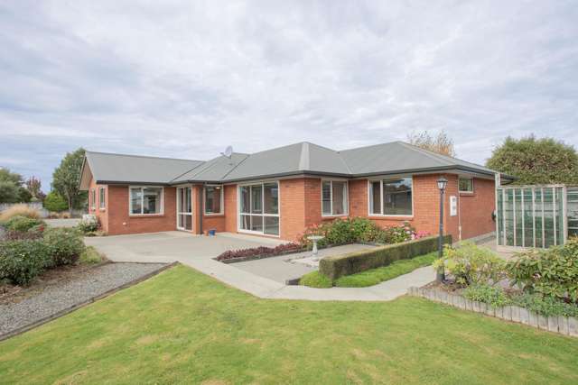 21 Talboys Drive Winton_1