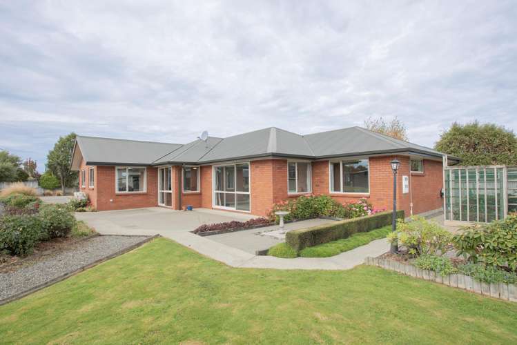 21 Talboys Drive Winton_1