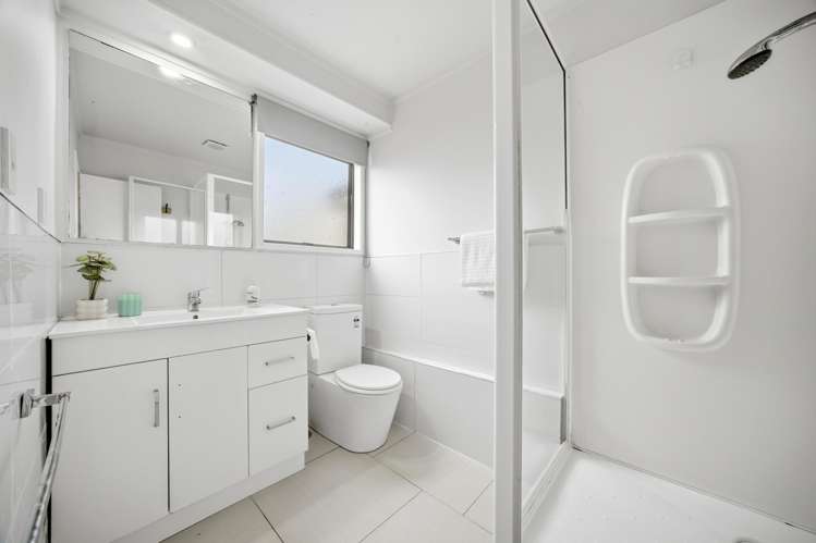 2/327 Bucklands Beach Road Bucklands Beach_16