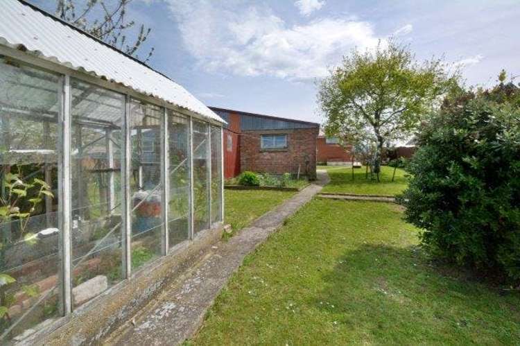 260 Highcliff Road Shiel Hill_12