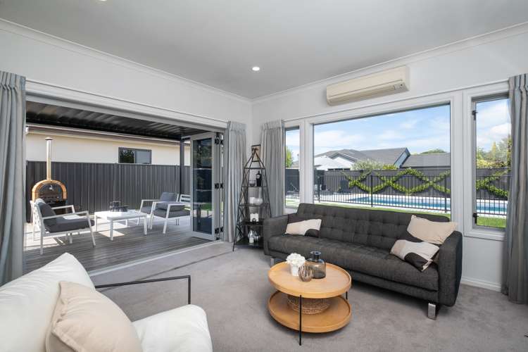 10 Donald Place Frimley_8