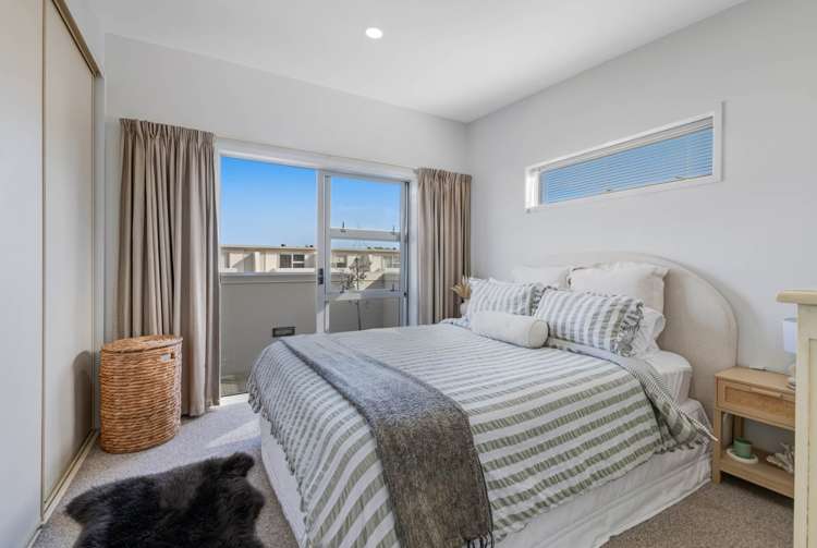 15/3 Riverside Road Orewa_12