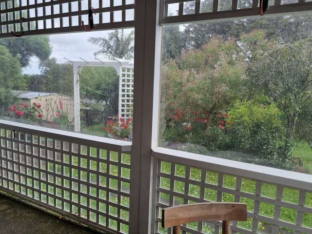 Fully furnished self-contained 1 bedroom flat