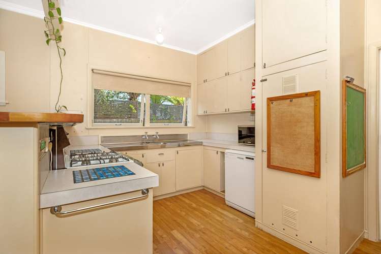 84A Iranui Road Inner Kaiti_9