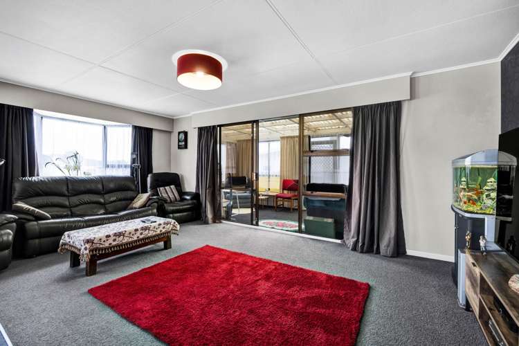 193 Tasman Street Opunake_13