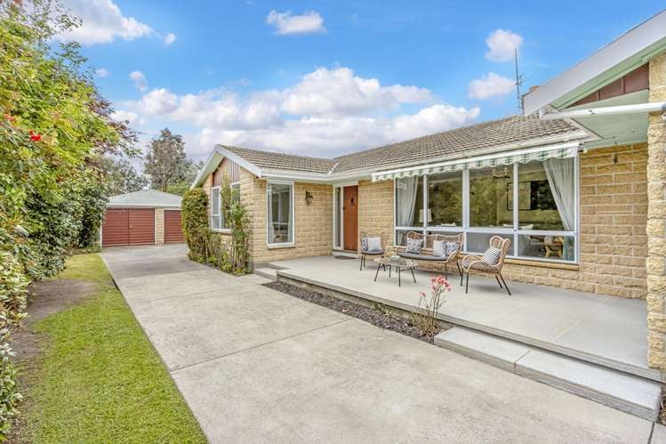 20 Ambleside Drive Burnside_1