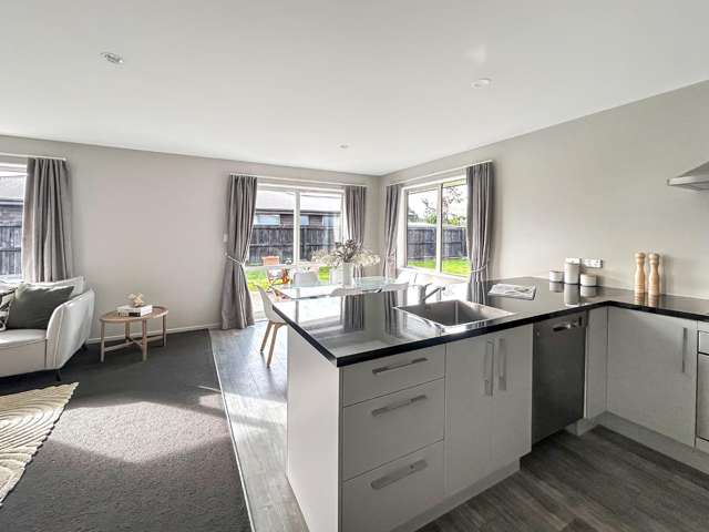 8 Marble Court 11103_3