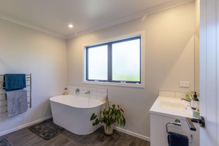 81 Kyle Road Waipukurau_20