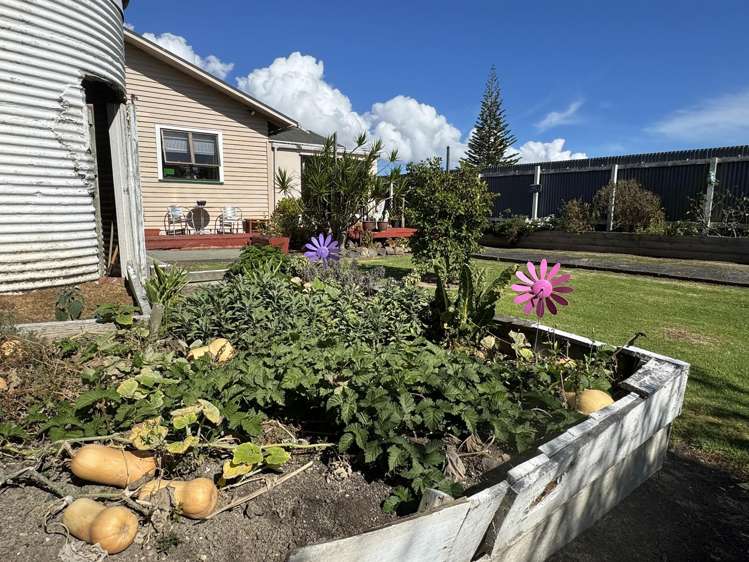 6 Well Street Ruawai_38