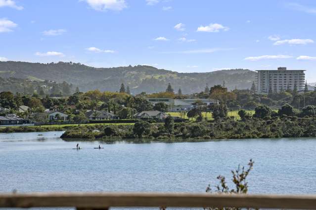 53a Moffat Road Red Beach_4