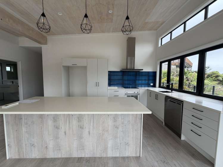 22 Hinemoa Terrace Tairua_3