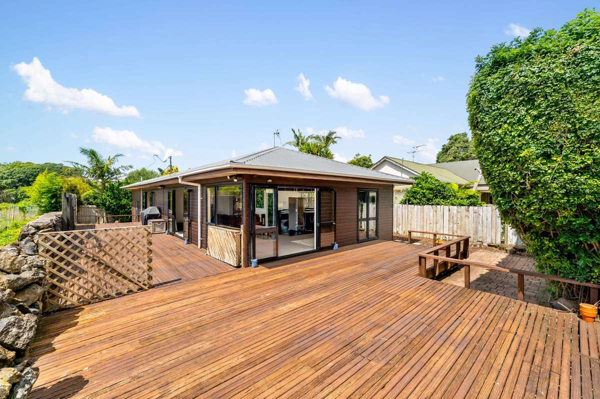 9A Raetihi Crescent_4