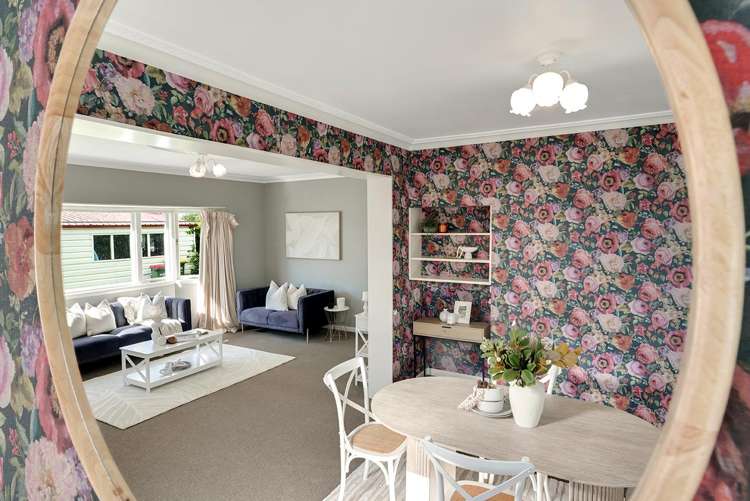 64 Galloway Street Hamilton East_11
