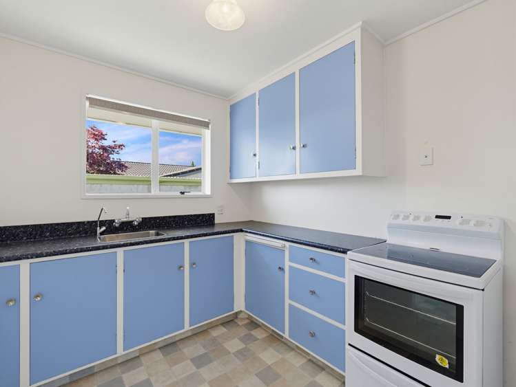2/260 Cameron Street Ashburton_2
