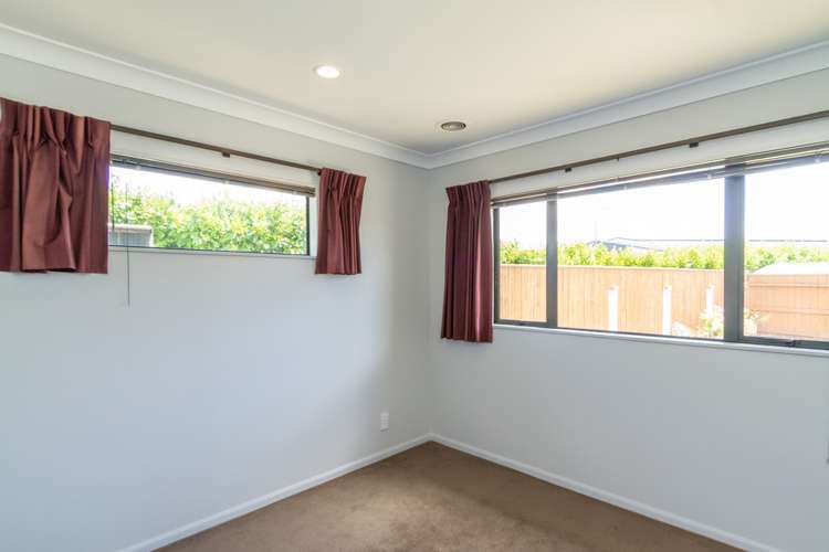 26 Moana Grove Waiwhetu_12