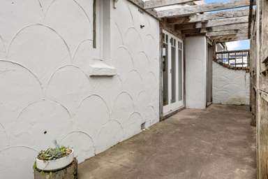 2/542 Parnell Road_1