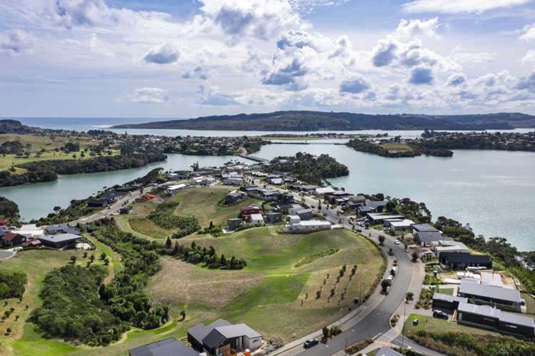 78 Rangitahi Road Raglan_5