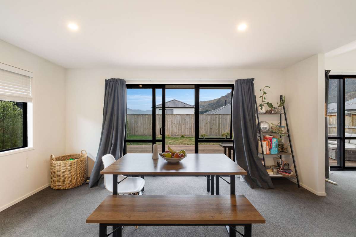 17 Cheviot Street, Hanley's Farm_5