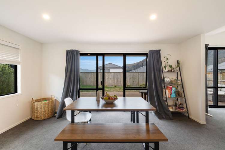 17 Cheviot Street, Hanley's Farm Jacks Point_9