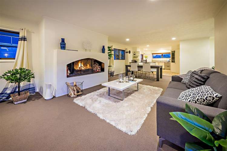 3 Chantal Place Red Hill_8