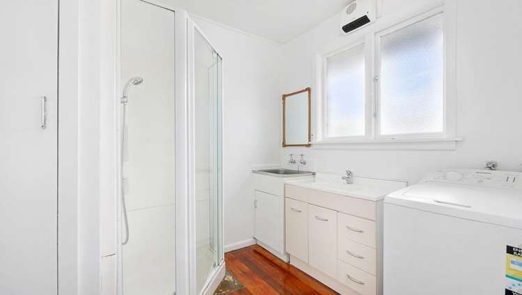 4/5 Haast St Linwood_7
