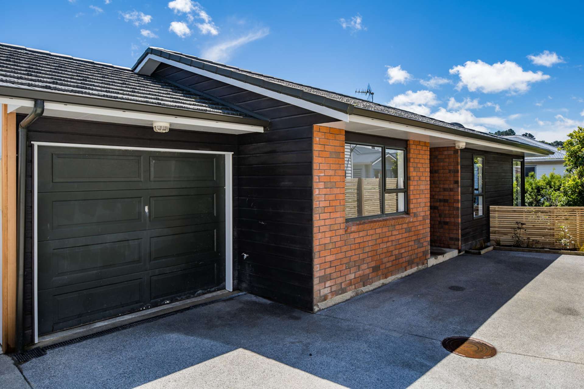 5/60 Broderick Road Johnsonville_0