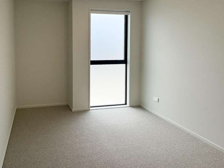 8/527 Hereford Street Linwood_7