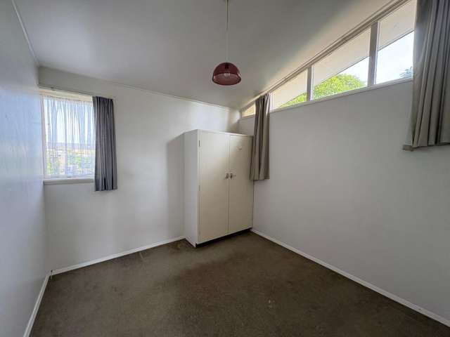 9C Douglas Street 10516_4