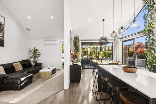 26 Robrosa Street Wanaka_1