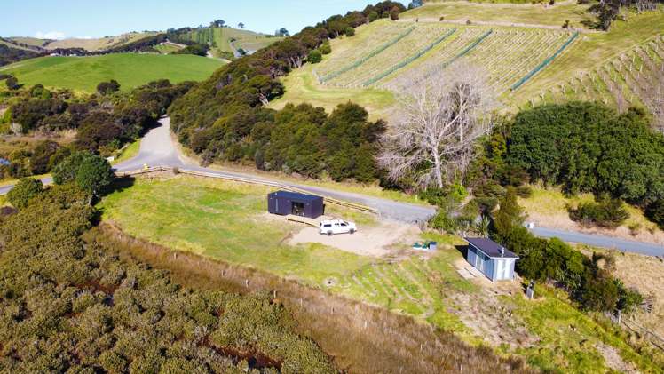 335 Gordons Road Waiheke Island_4