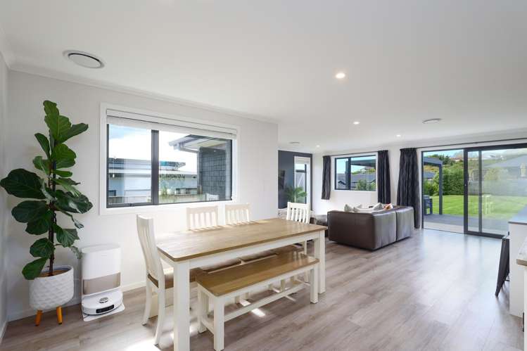 66 Katania Heights Brightwater_2