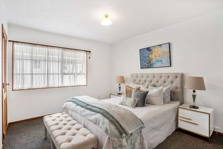 1/2 Golf Road New Lynn_11