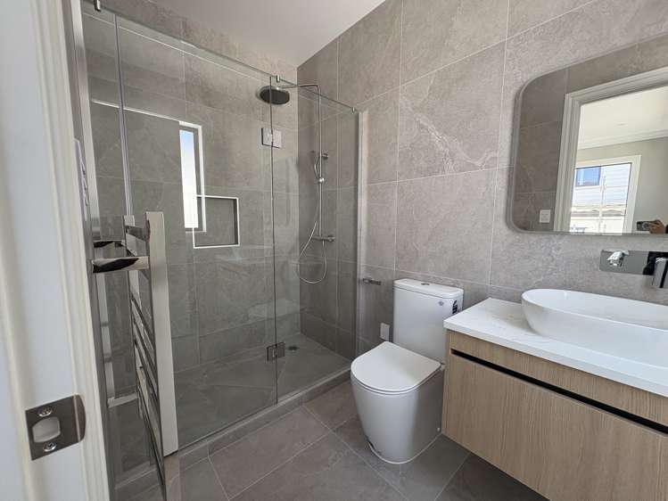 113 Skulander Crescent Millwater_6