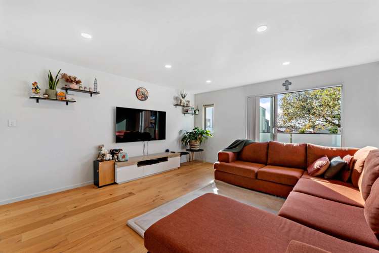 1358C Dominion Road Mt Roskill_2