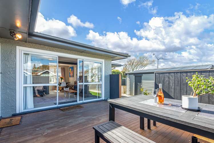 2 Chester Crescent West End_11