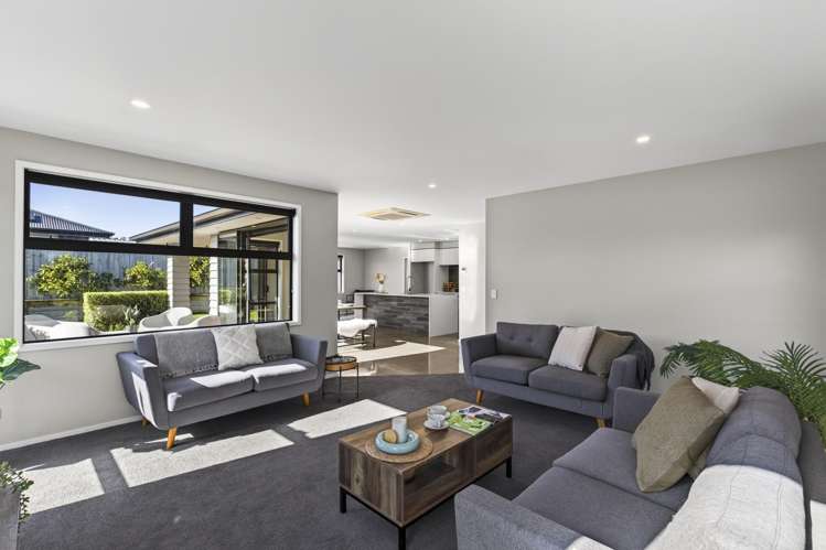 10 Masters Lane Waitara_18