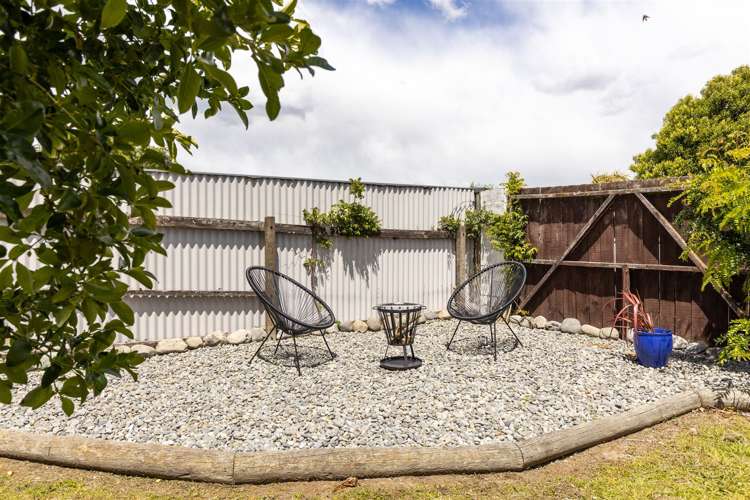 13 Snowden Crescent Islington_21