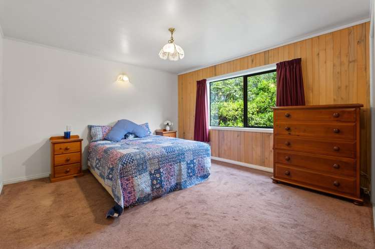 8 Chenery Road Red Beach_24