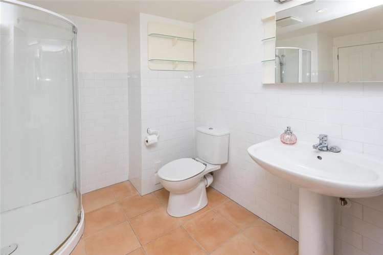 8/5 Cook Street Howick_7