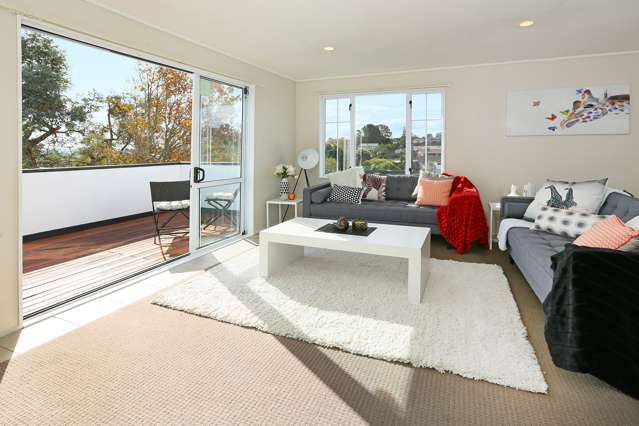 64a Awaroa Road Sunnyvale_2