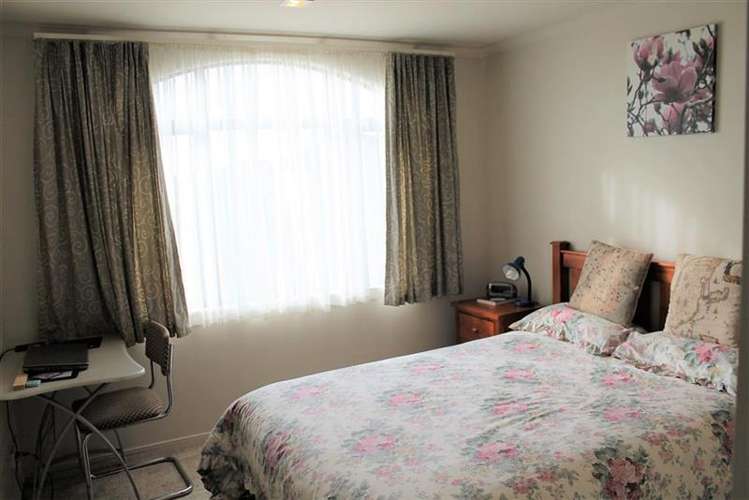 1 Girvan Terrace Wattle Downs_7