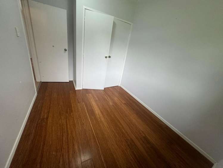  26 Tania Place Blockhouse Bay_10